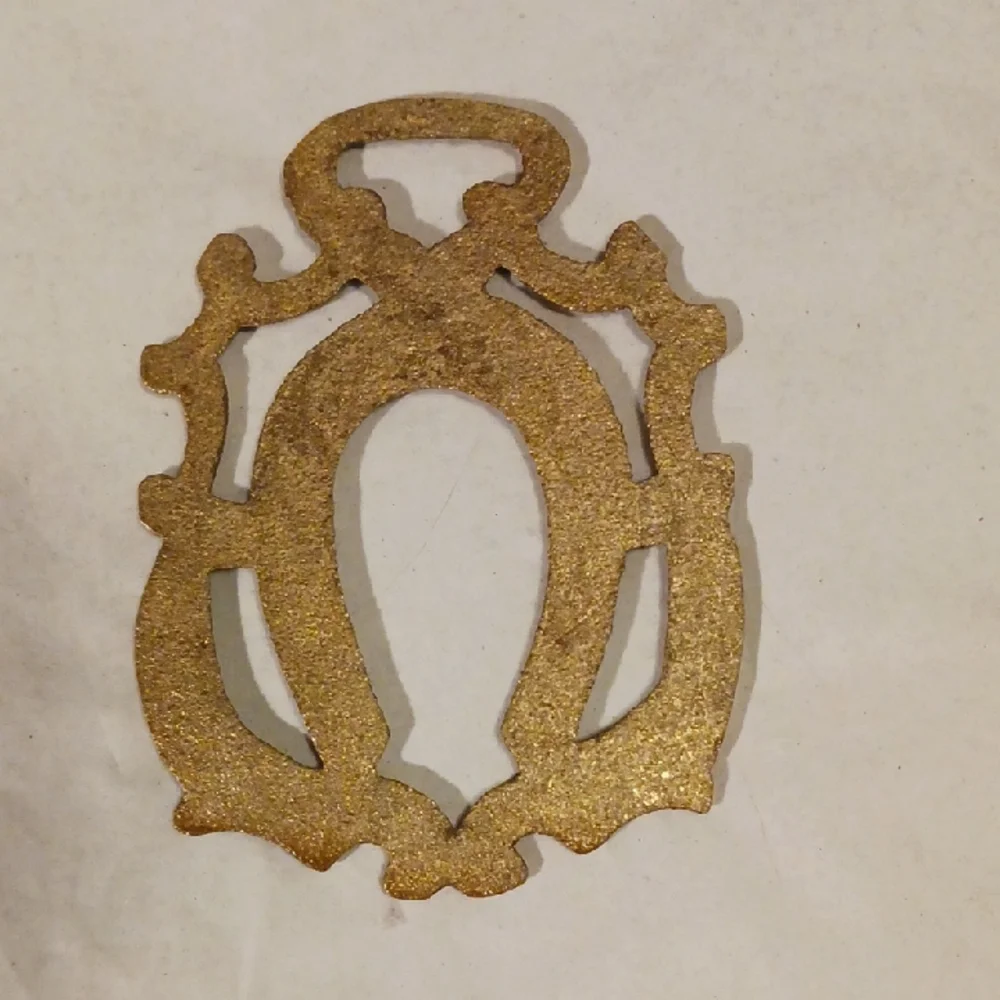 Antique Brass Horseshoe Wall Accent - Picture 2 of 6